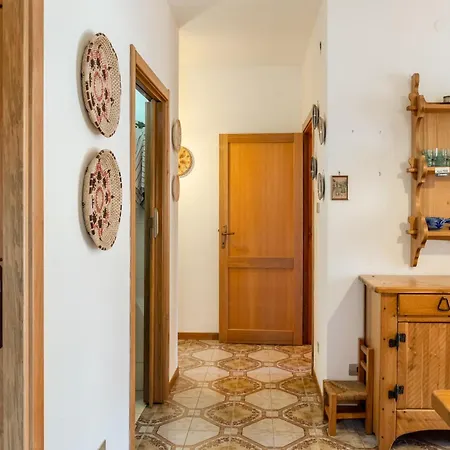 Guesthost - Relaxing In With Terrace Alghero